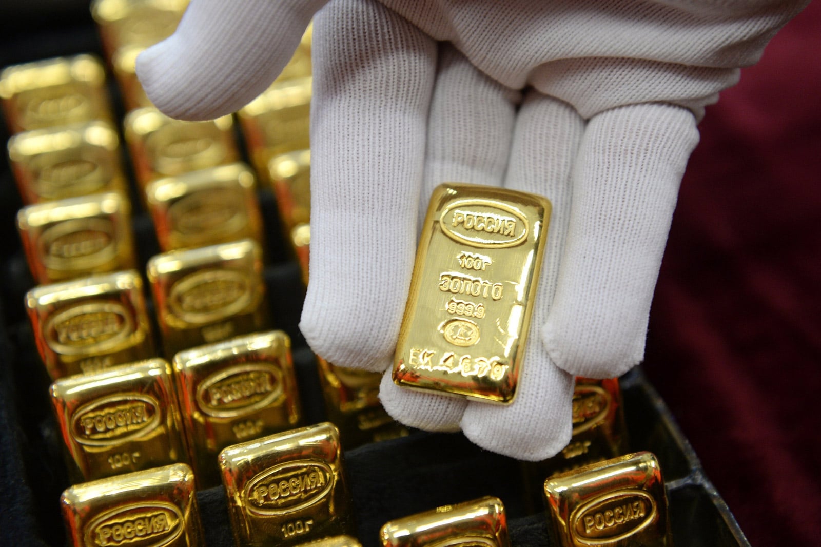 Chinese Gold Holdings Swell